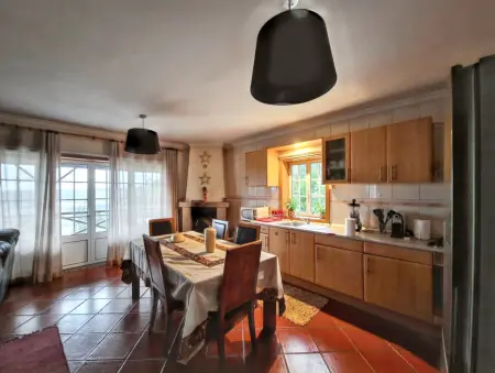 Villa Idéale Vila Nova de Famalicão, piscine privée et vue lac : photo 7