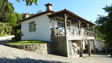 Villa Idéale Vila Nova de Famalicão, piscine privée et vue lac : photo 55
