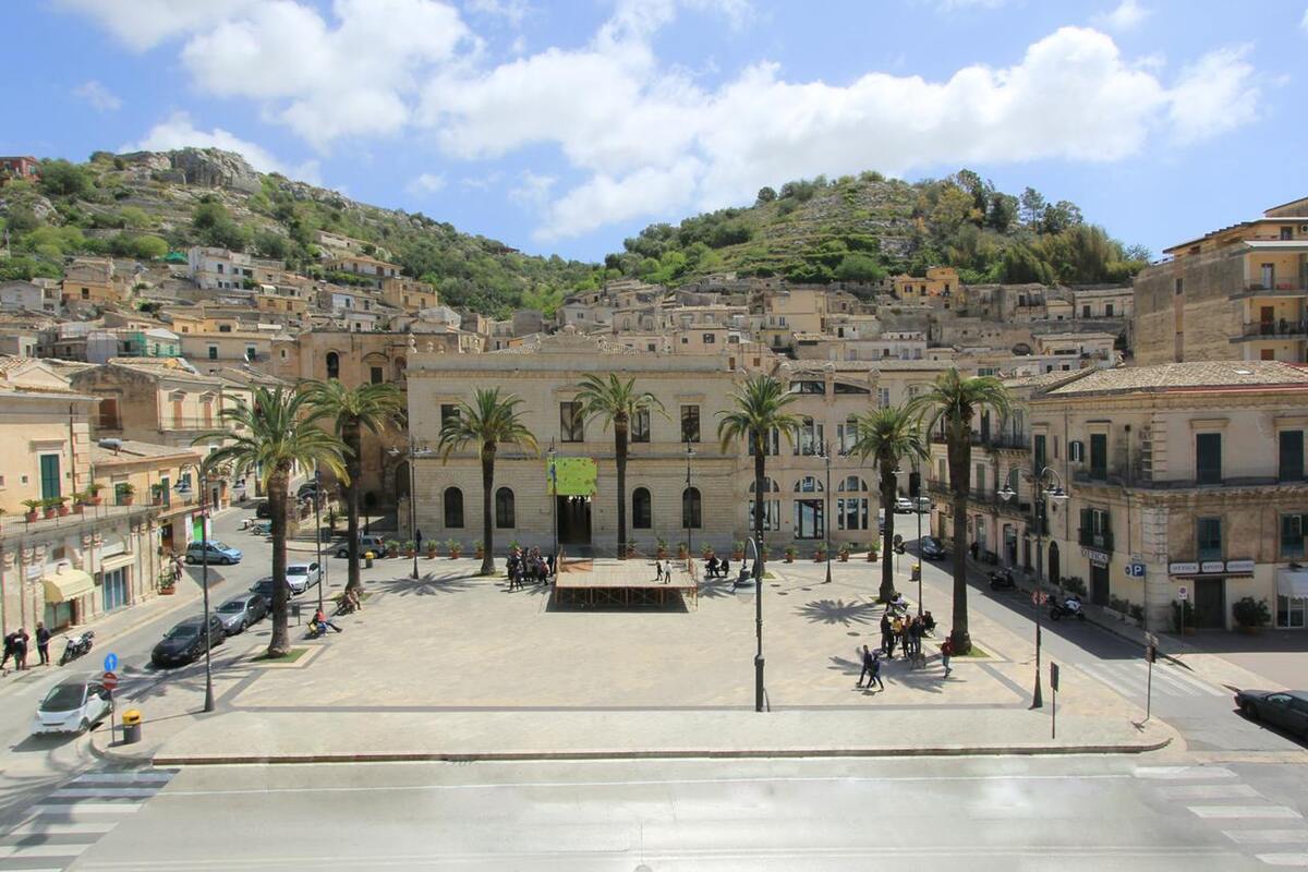 Appartement 5 pers. à Modica avec balcon vue ville - Photo 11
