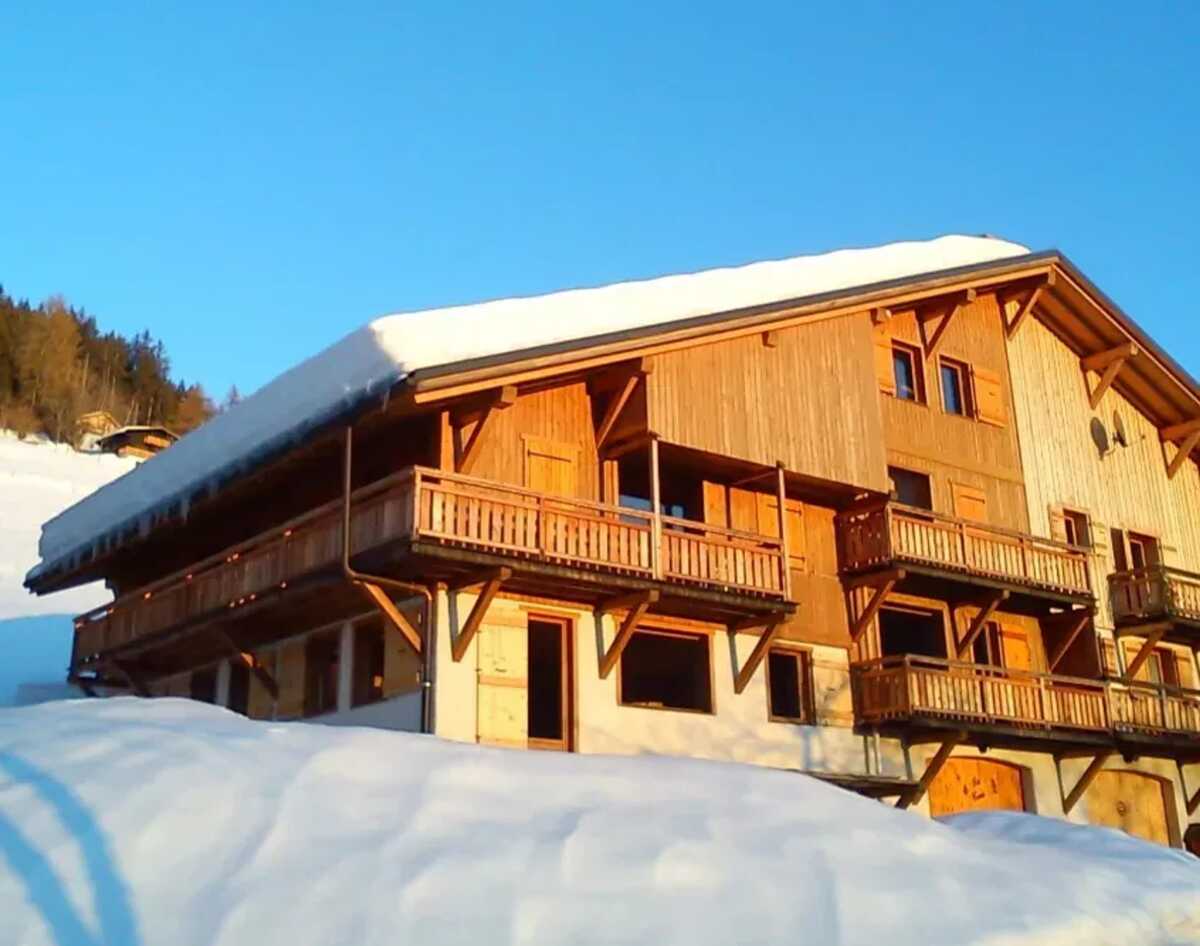 Appartement 80 m² 3 chambres, jardin et vue montagnes - Photo 1