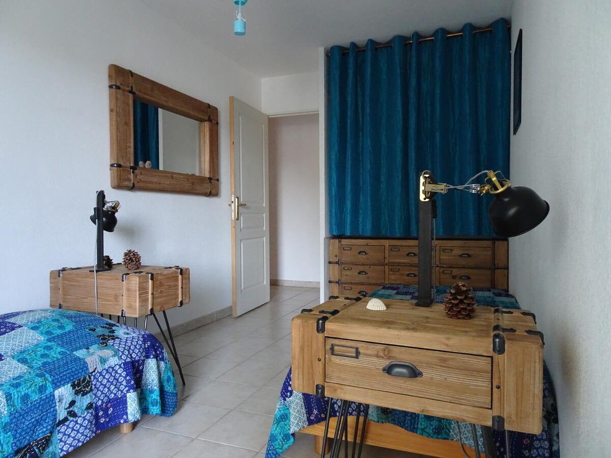 Appartement 6 pers. à Aigues-Mortes, piscine et jardin - Photo 13