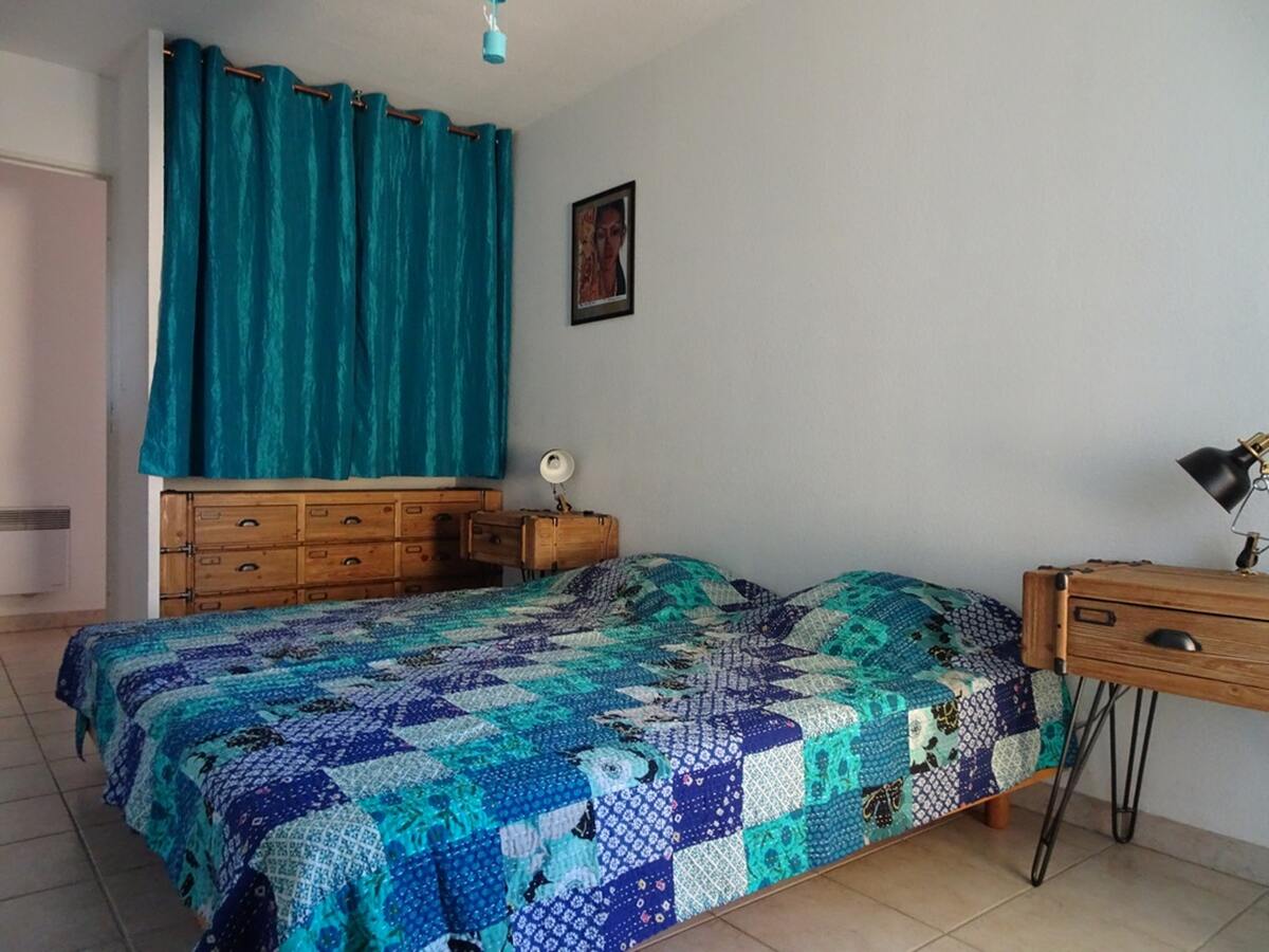 Appartement 6 pers. à Aigues-Mortes, piscine et jardin - Photo 15