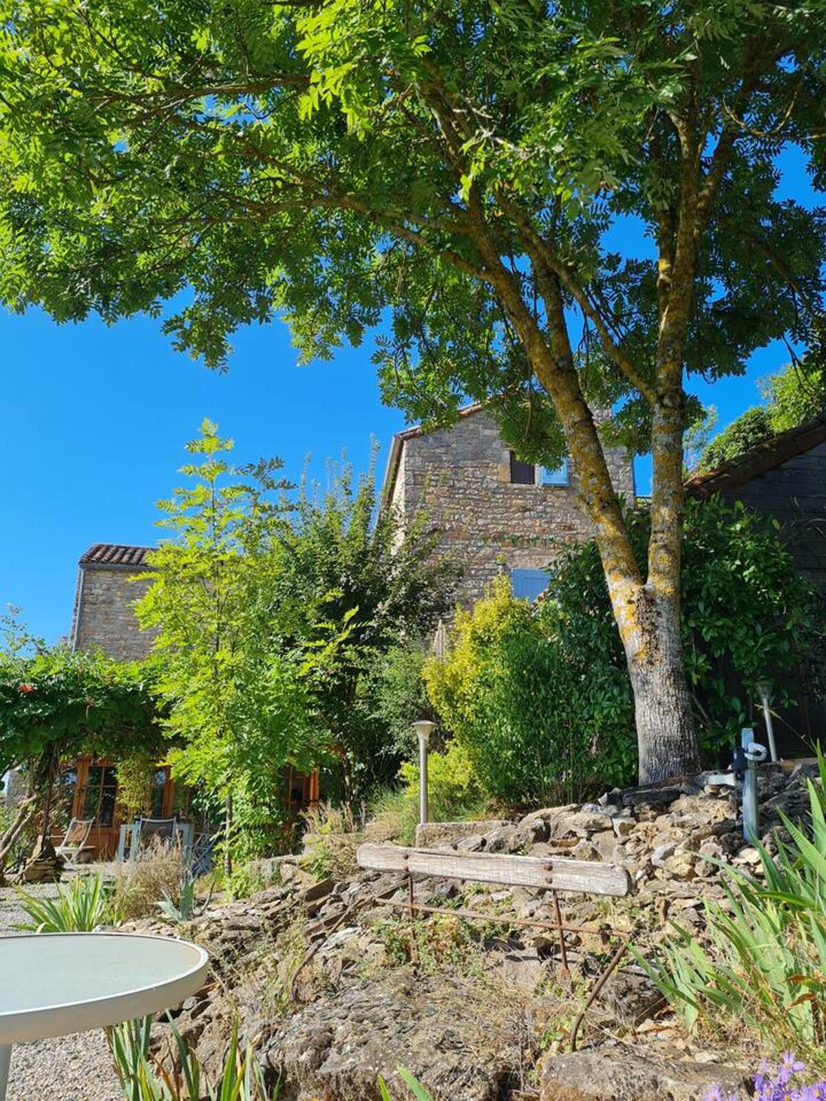 Maison 1 chambre avec piscine et jacuzzi à Saint-Georges-de-Luzençon - Photo 3