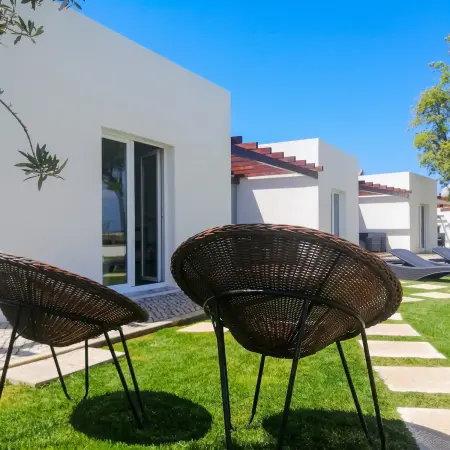 Maison Atalaia avec piscine partagée, jardin clôturé et balançoire : photo 5