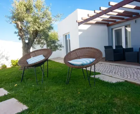 Maison Atalaia avec piscine partagée, jardin clôturé et balançoire : photo 19
