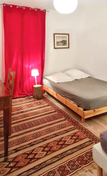 Maison familiale spacieuse près de Carrouges avec jardin - Photo 10
