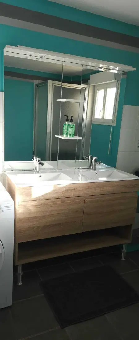 Villa élégante à Saint Clair-d'Arcey avec piscine privée - Photo 24