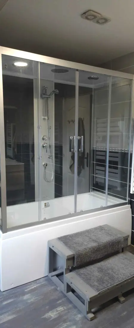 Villa élégante à Saint Clair-d'Arcey avec piscine privée - Photo 29