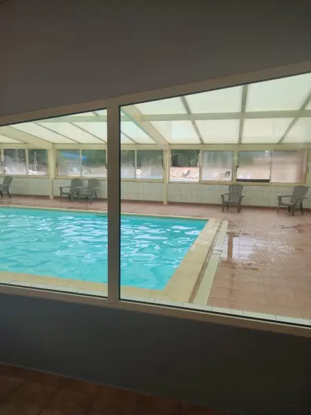 Bungalow confortable à Angles avec piscine partagée - Photo 7