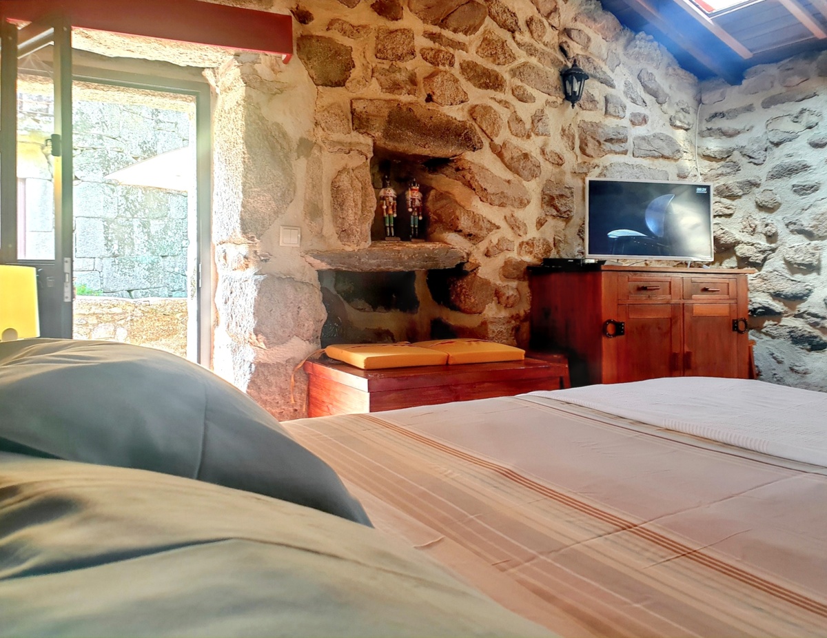 Studio 20 m² vue montagne avec piscine - Águeda - Photo 34