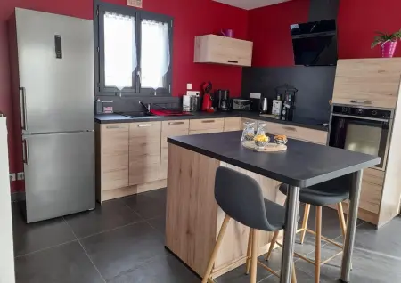 Maison confortable à Coltines 80 m² avec jardin spacieux - Photo 8