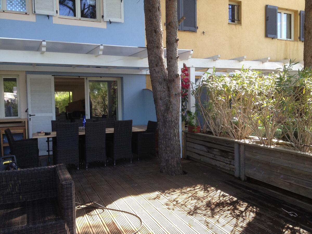 Maison 4 pers. à Cogolin, piscine partagée + terrasse - Photo 6