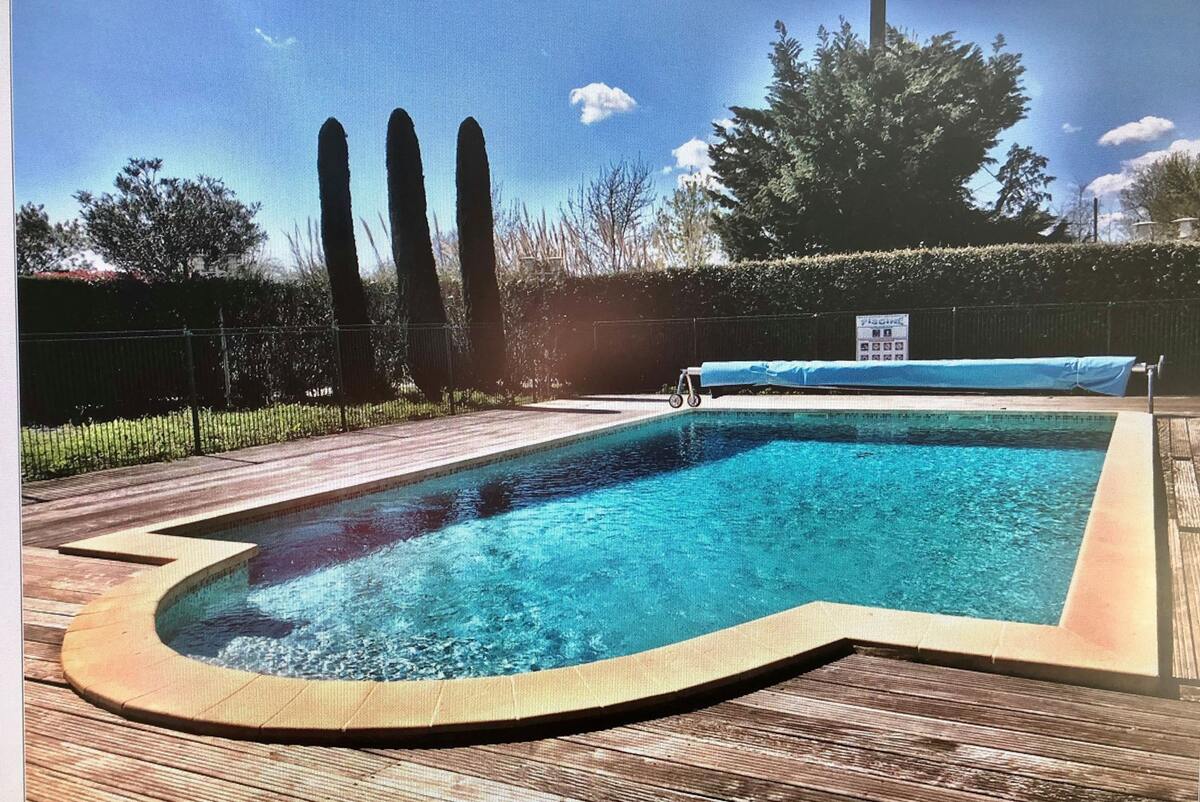 Maison 4 pers. à Cogolin, piscine partagée + terrasse - Photo 22