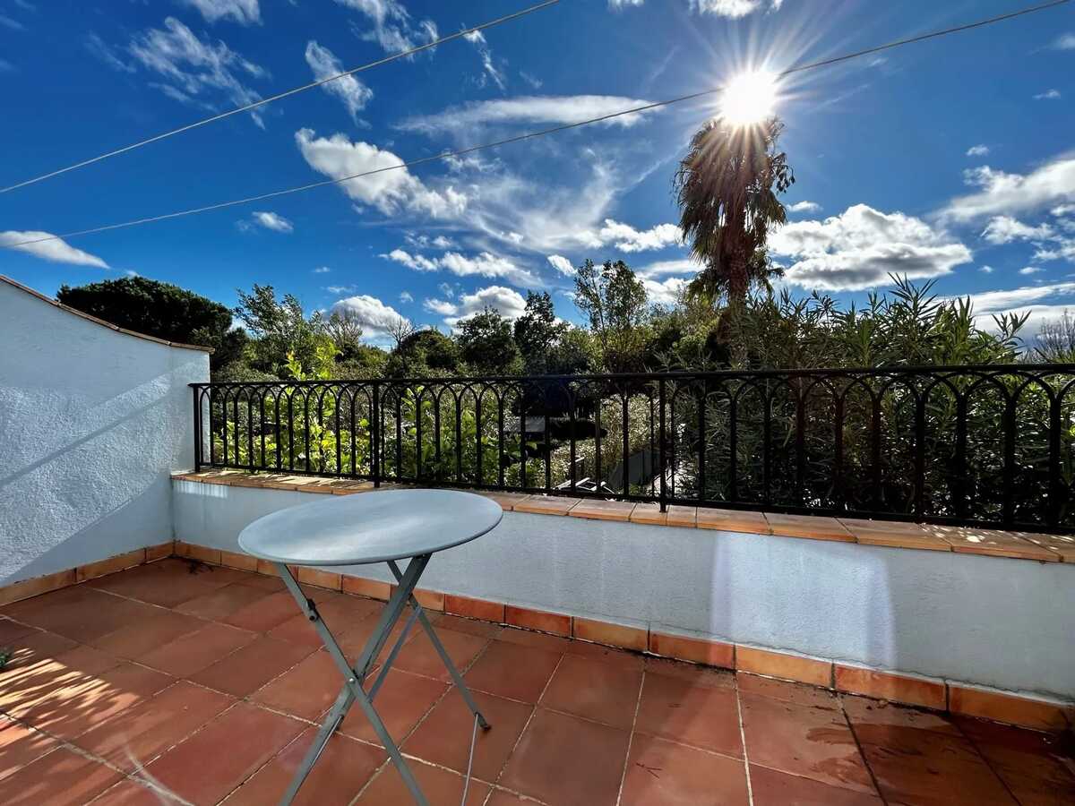 Maison 4 pers. à Cogolin, piscine partagée + terrasse - Photo 28