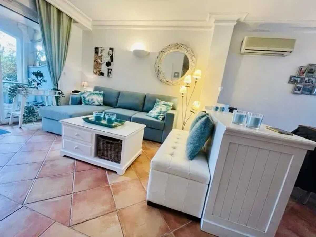 Maison 4 pers. à Cogolin, piscine partagée + terrasse - Photo 42