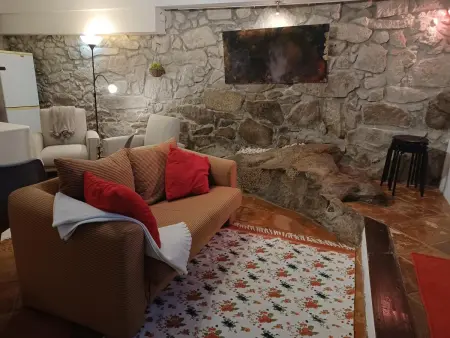 Appartement cosy 50 m² au centre-ville de Porto, parking : photo 17