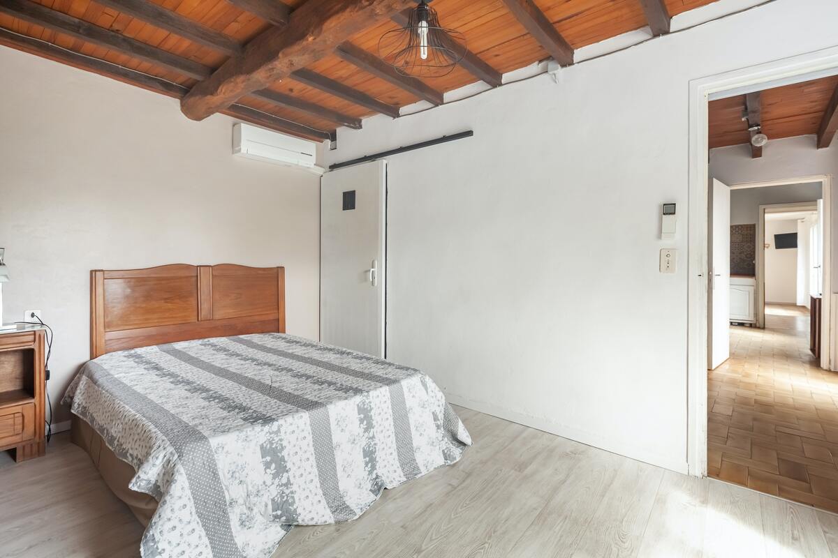 Maison 120 m² à Puycelsi, jardin et barbecue - Photo 6