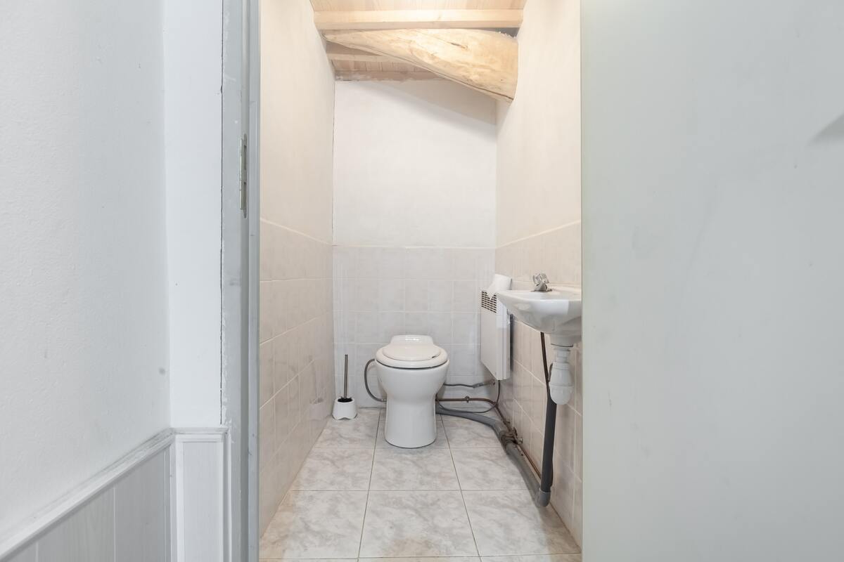 Maison 120 m² à Puycelsi, jardin et barbecue - Photo 8