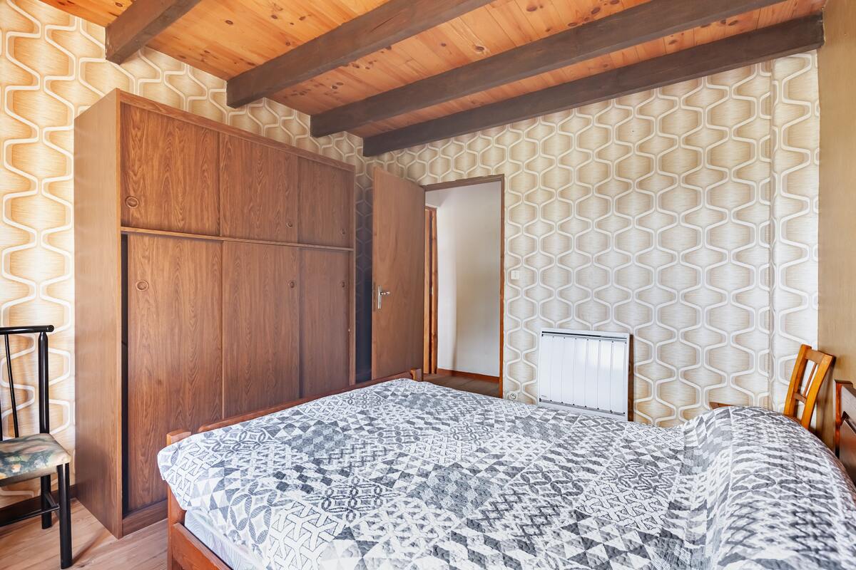 Maison 120 m² à Puycelsi, jardin et barbecue - Photo 12