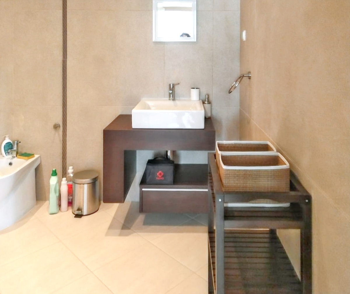 Appartement 1 chambre à Lagos, balcon piscine - Photo 7