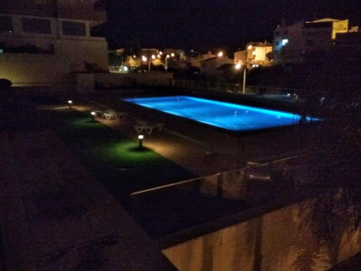 Appartement 1 chambre à Lagos, balcon piscine - Photo 9