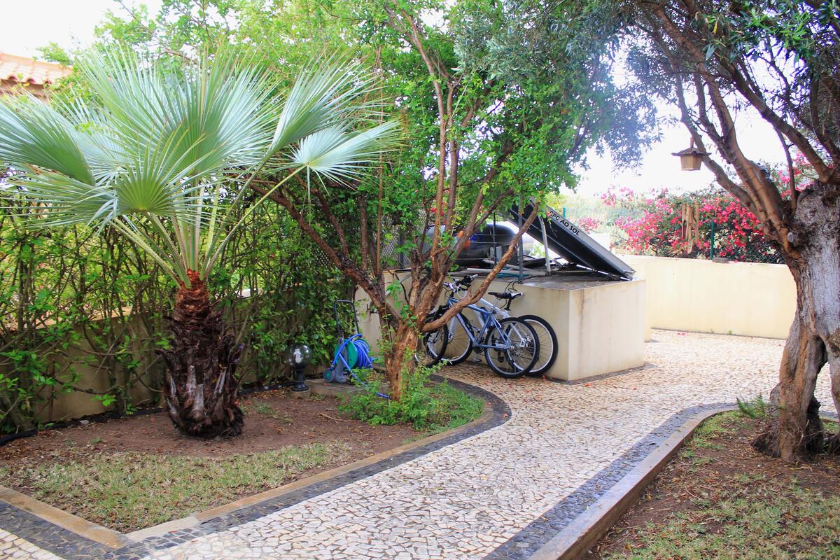 Maison 120 m² vue montagne, jardin clôturé à Porto Santo - Photo 28