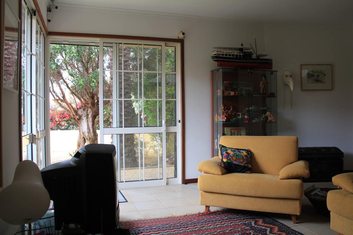 Maison 120 m² vue montagne, jardin clôturé à Porto Santo - Photo 38