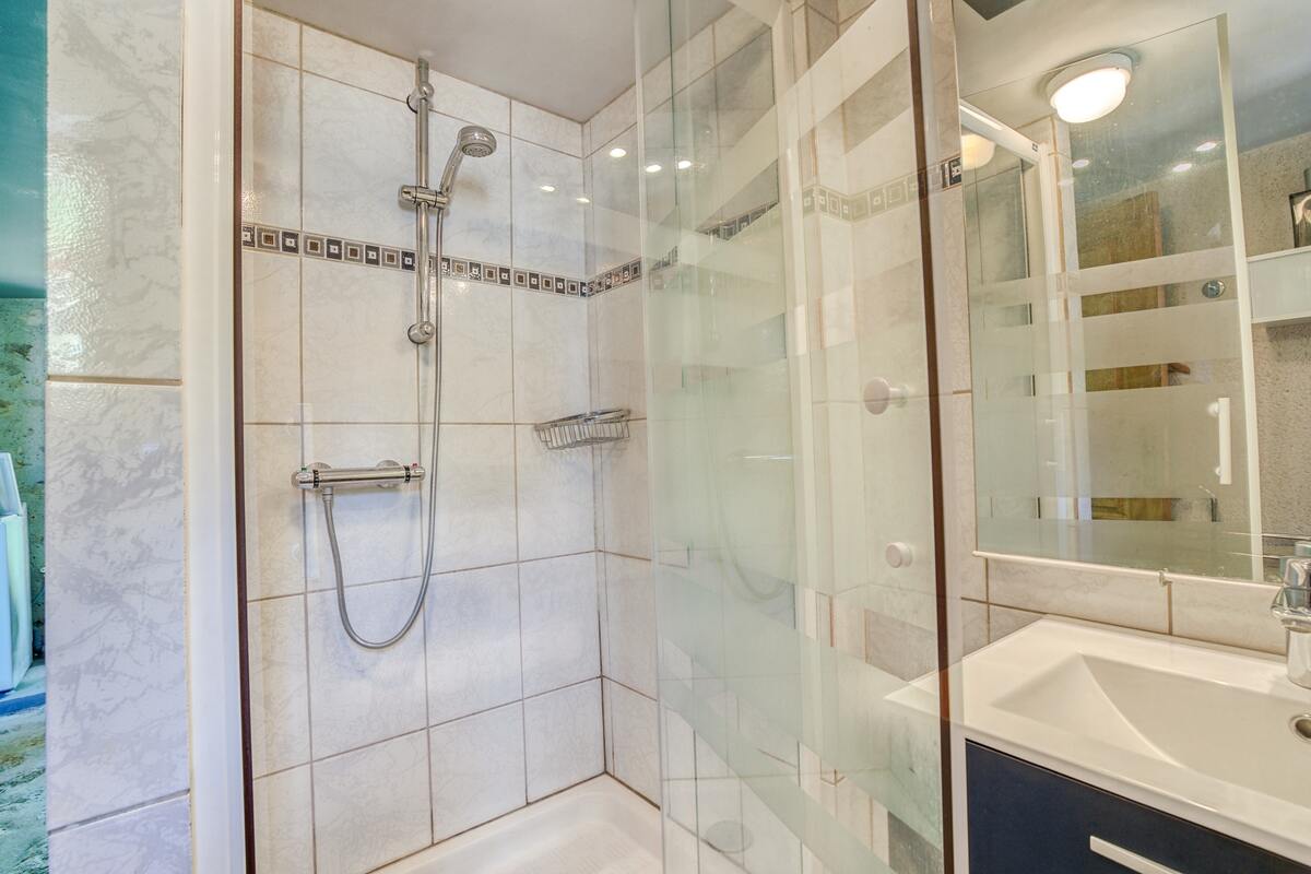 Maison 140 m² avec jardin clôturé près de la Loire - Photo 11