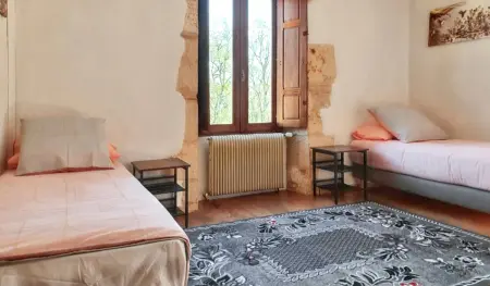 Maison 4 étoiles à Puy-l'Évêque avec piscine partagée : photo 4