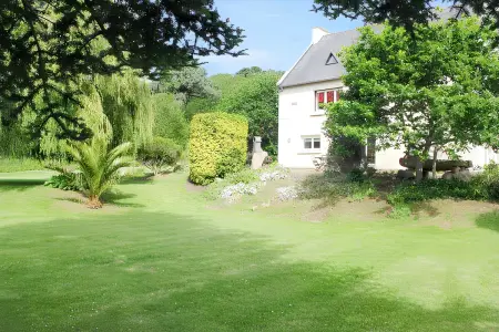 Location appartement à Trévou Tréguignec, Appartement spacieux vue mer Trévou