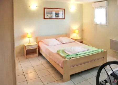Appartement 2 chambres vue mer et jardin à Trévou-Tréguignec : photo 7