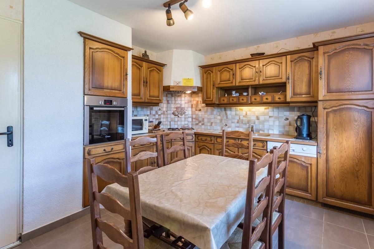 Maison 86 m² à Champagney, vue montagne et jardin - Photo 6