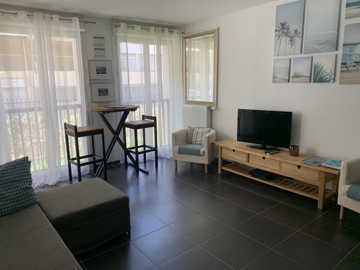 Appartement 50 m² Marseille, balcon jardin, rez-de-chaussée - Photo 2