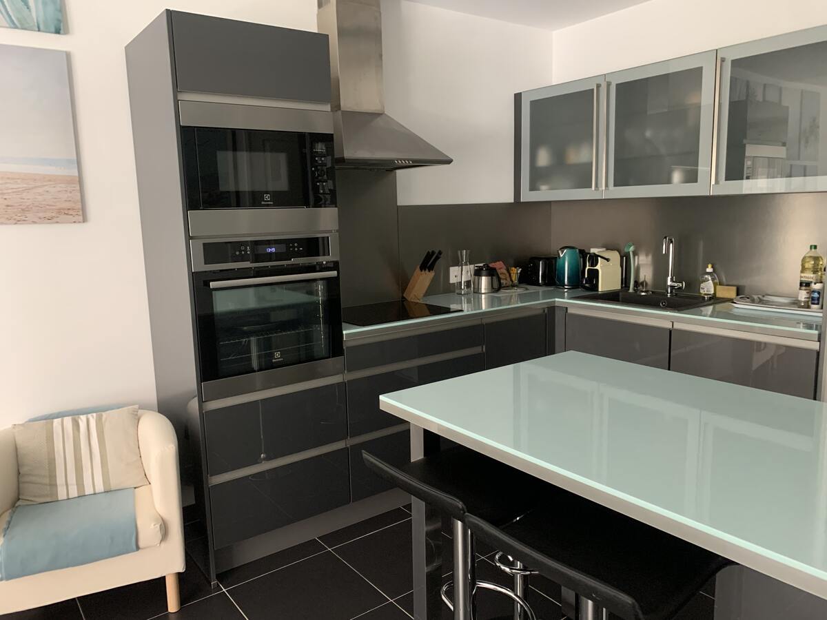 Appartement 50 m² Marseille, balcon jardin, rez-de-chaussée - Photo 3
