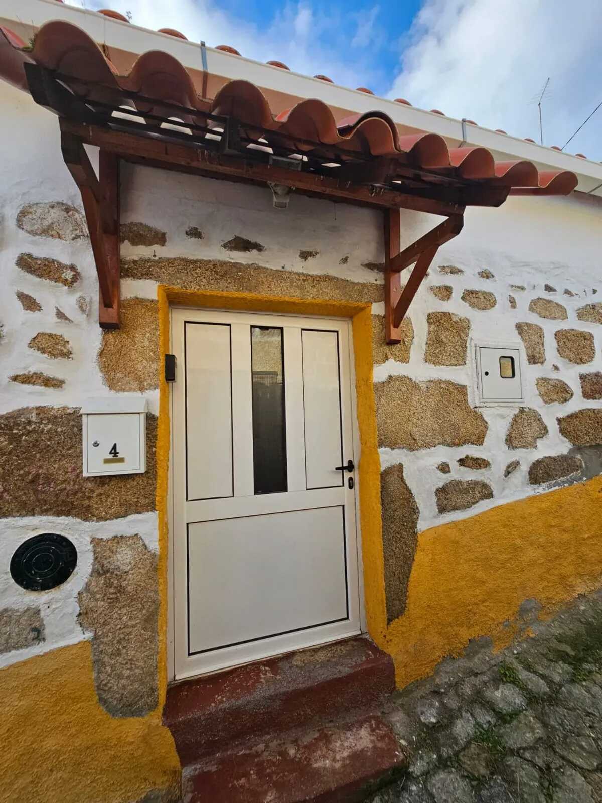 Maison 48 m² avec entrée privée à Vila Nova de Foz Côa - Photo 9