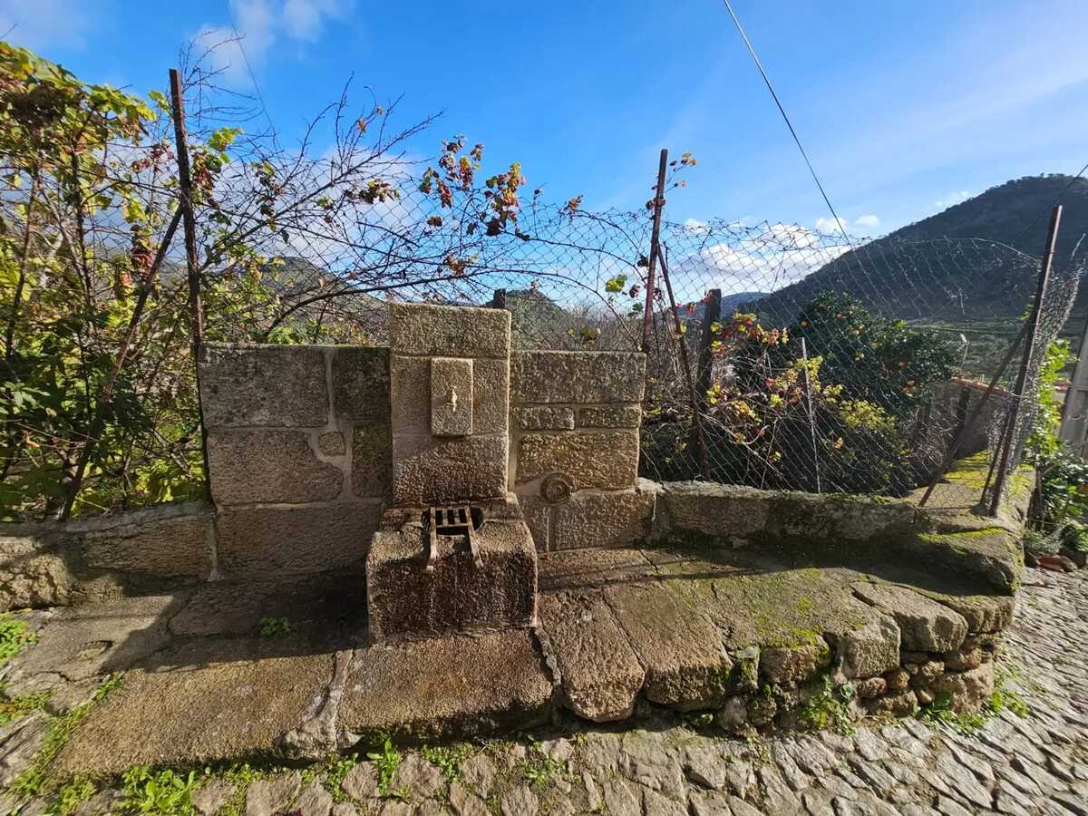 Maison 48 m² avec entrée privée à Vila Nova de Foz Côa - Photo 10