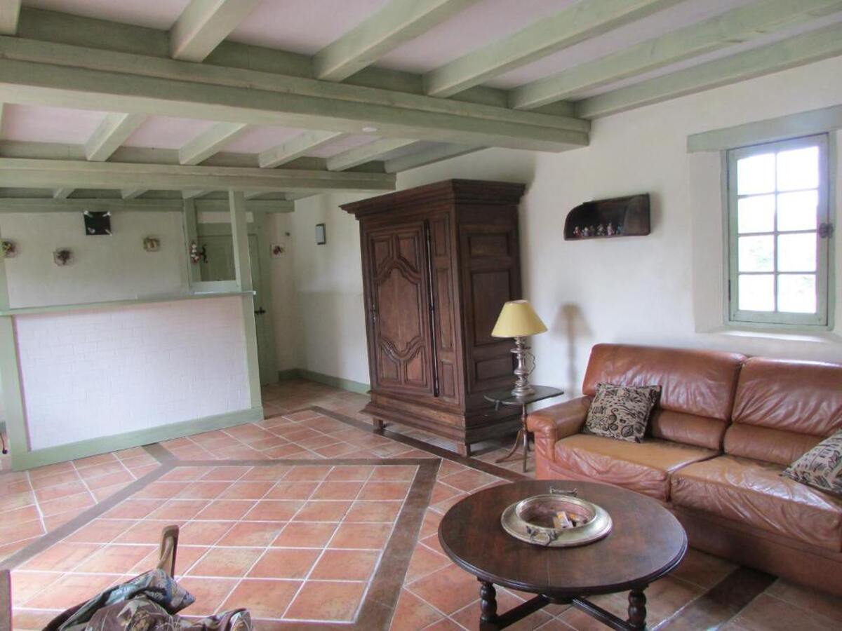Maison avec jardin clos et piste de pétanque à Landevieille - Photo 5