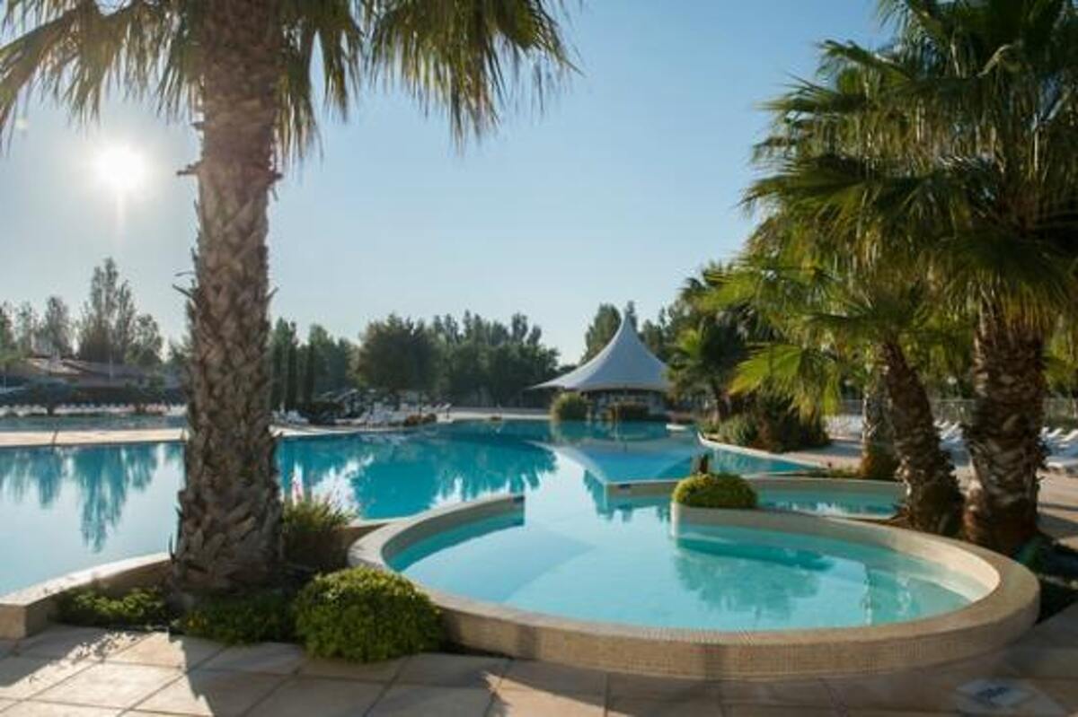 Bungalow 6 pers. à Vias, piscine et jardin privé - Photo 3
