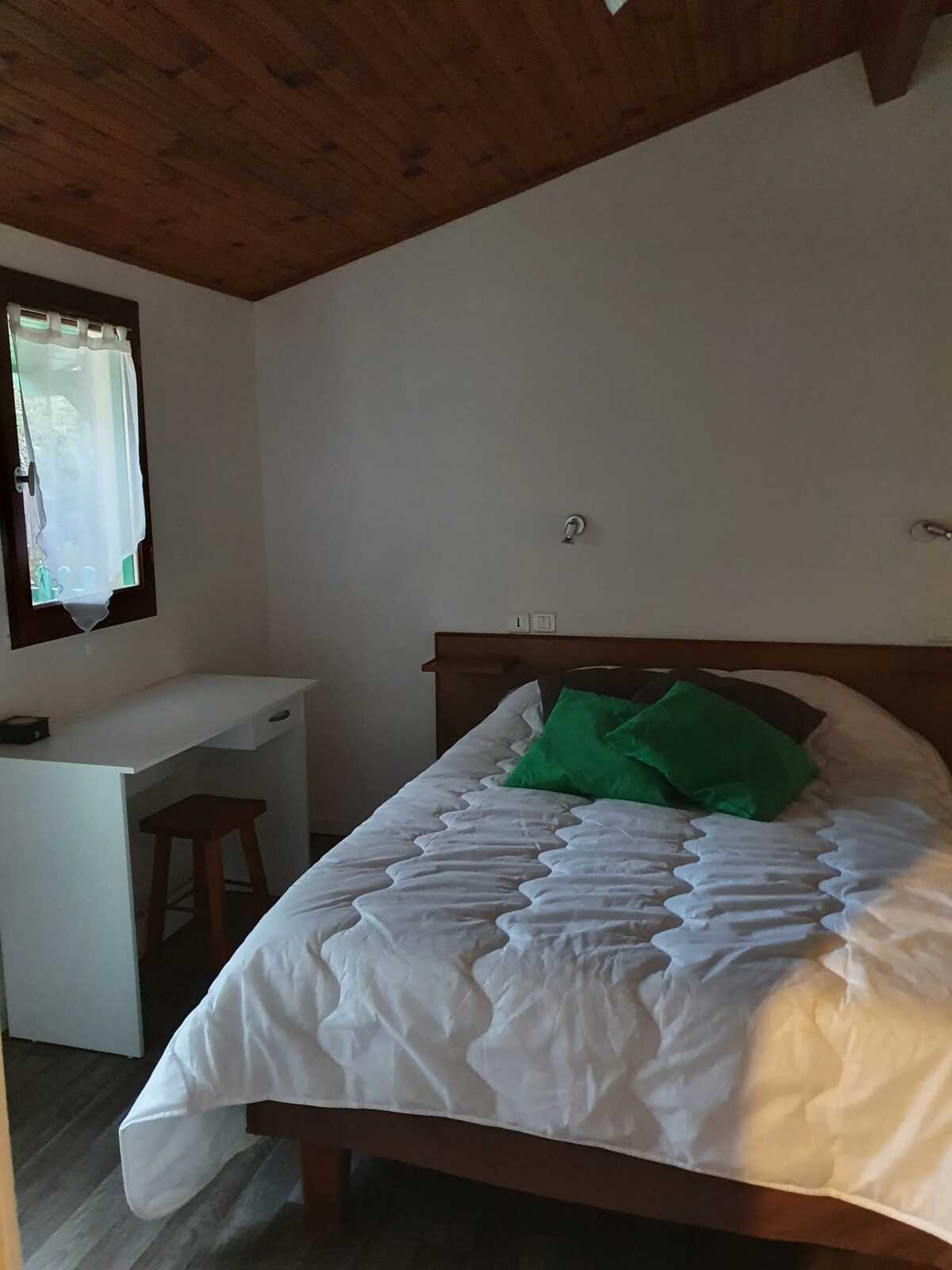 Chalet 28 m² avec terrasse barbecue à Tarascon-sur-Ariège - Photo 4