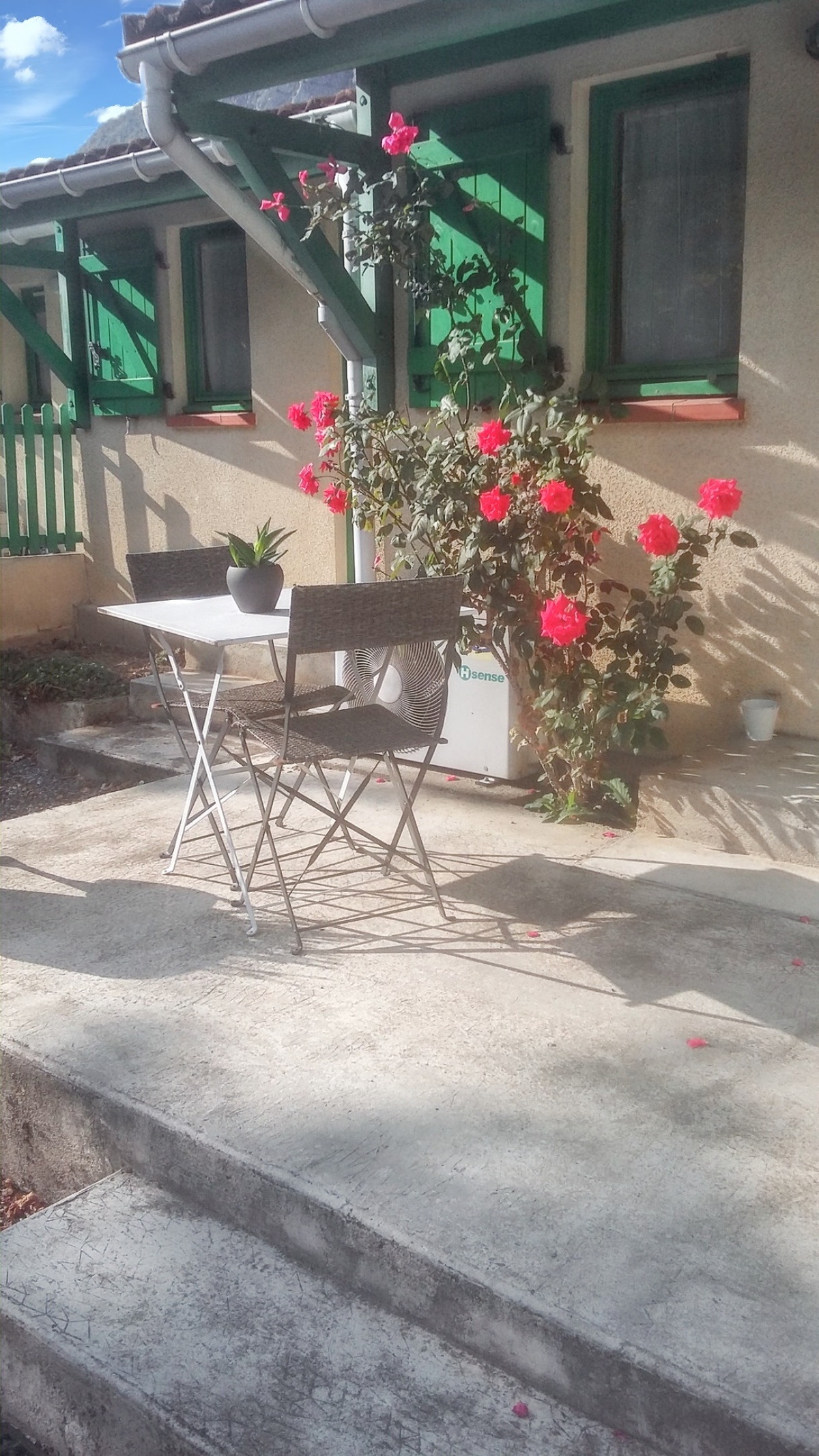 Chalet 28 m² avec terrasse barbecue à Tarascon-sur-Ariège - Photo 5