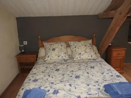 Maison charmante près de Nueil-les-Aubiers avec jardin - Photo 7