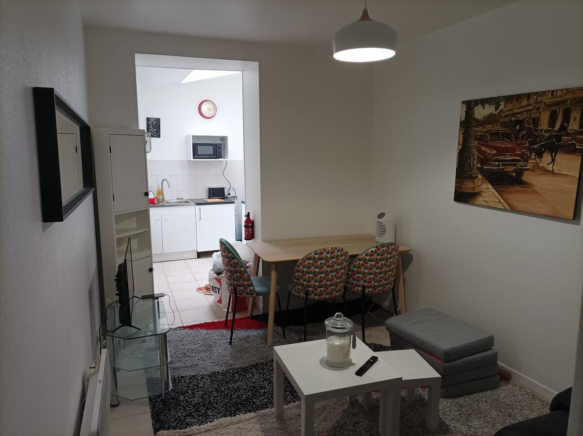 Appartement 35 m² à Montargis, vue lac et parking privé - Photo 2