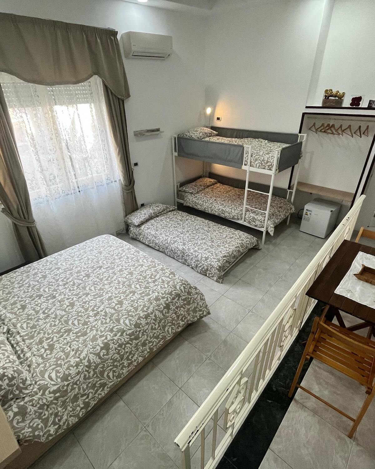 Appartement 11 personnes à Napoli, 3 chambres, balcon - Photo 9