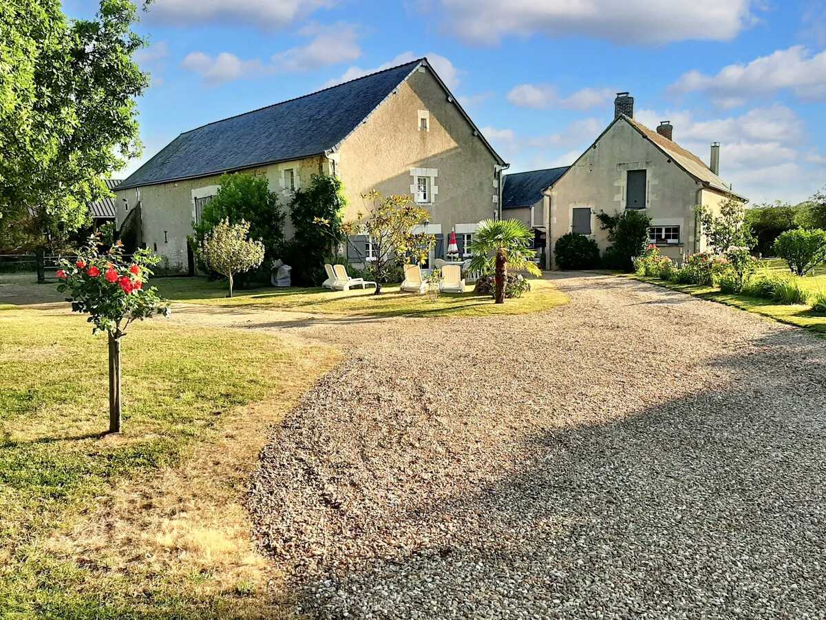 Studio 55 m² avec jardin clos et terrasse à Thilouze - Photo 1
