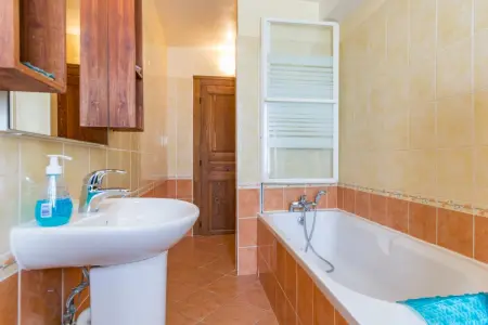Maison avec jardin et ping-pong à Éringes, 7 personnes : photo 12