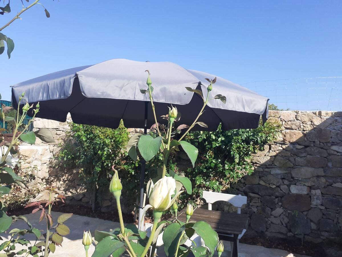 Maison 3 pers. à Parada : jardin, terrasse et vue montagne - Photo 7