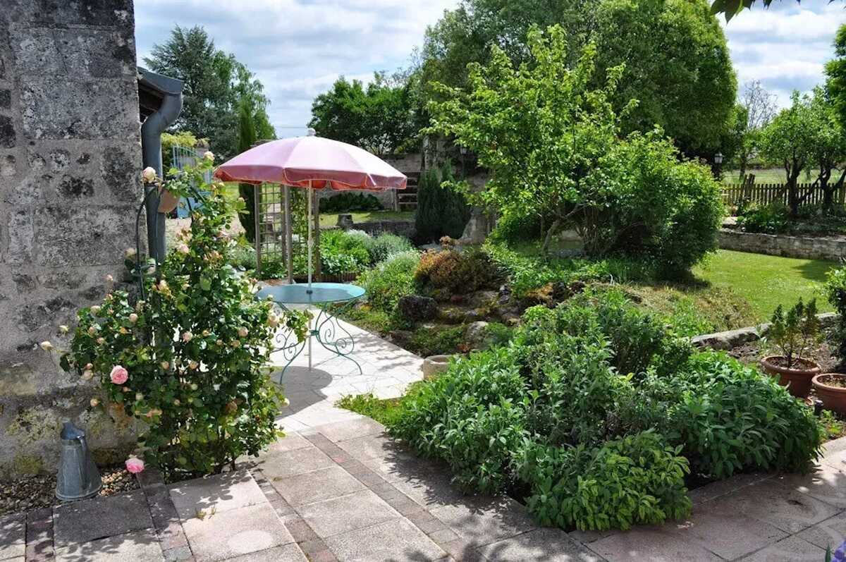 Maison 70m² avec piscine et jardin à Bréhémont - Photo 5