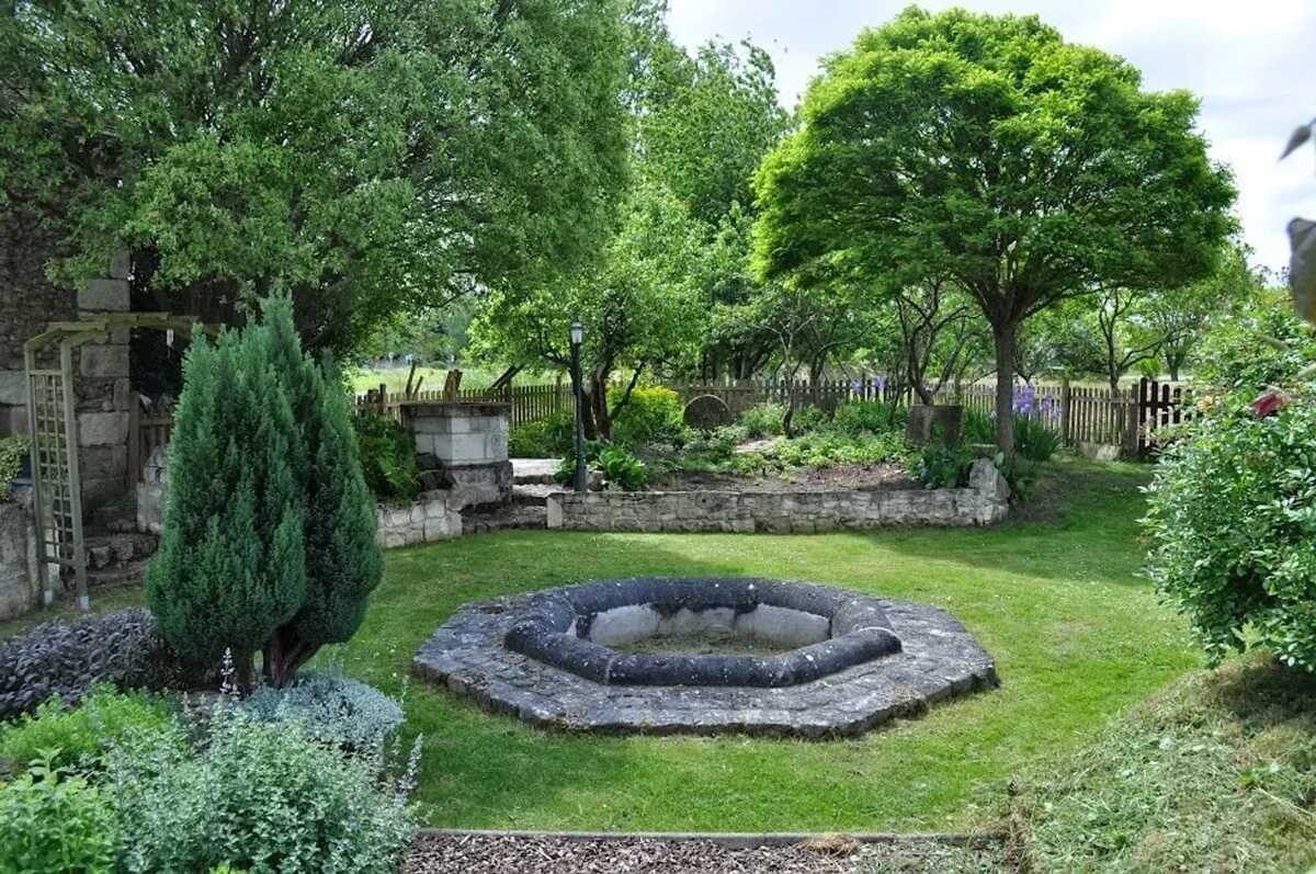 Maison 70m² avec piscine et jardin à Bréhémont - Photo 29