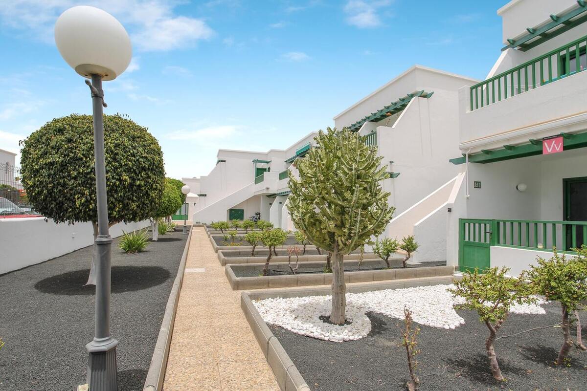 Appartement 50 m² à Tías, terrasse et piscine - Photo 20