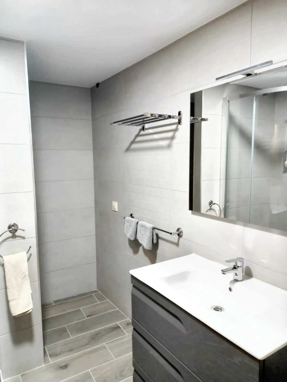 Appartement 6 pers. vue montagne et jardin à Mourisca - Photo 9